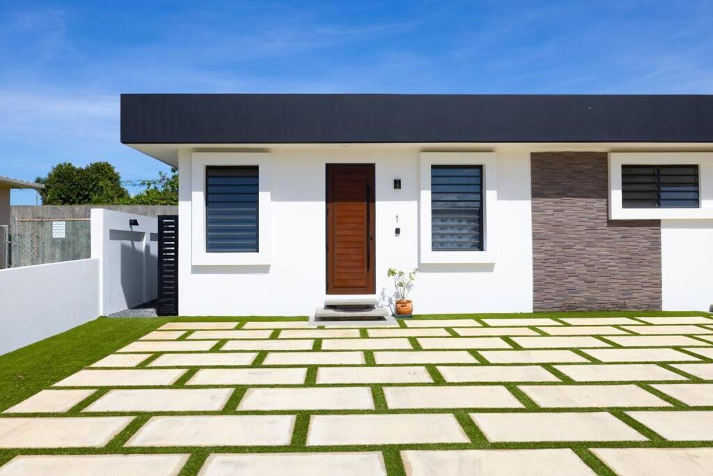 Ramey Cir D, Near Airport, Beaches W/King Bed. Aguadilla Exterior photo