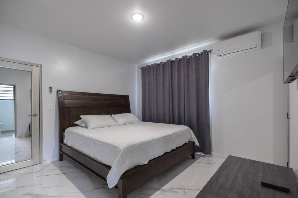 Ramey Cir D, Near Airport, Beaches W/King Bed. Aguadilla Exterior photo